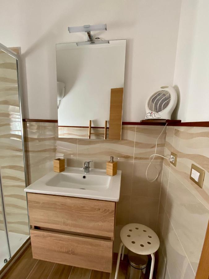 Bed and Breakfast Voce 'E Notte SantʼAntonio Abate Exterior foto